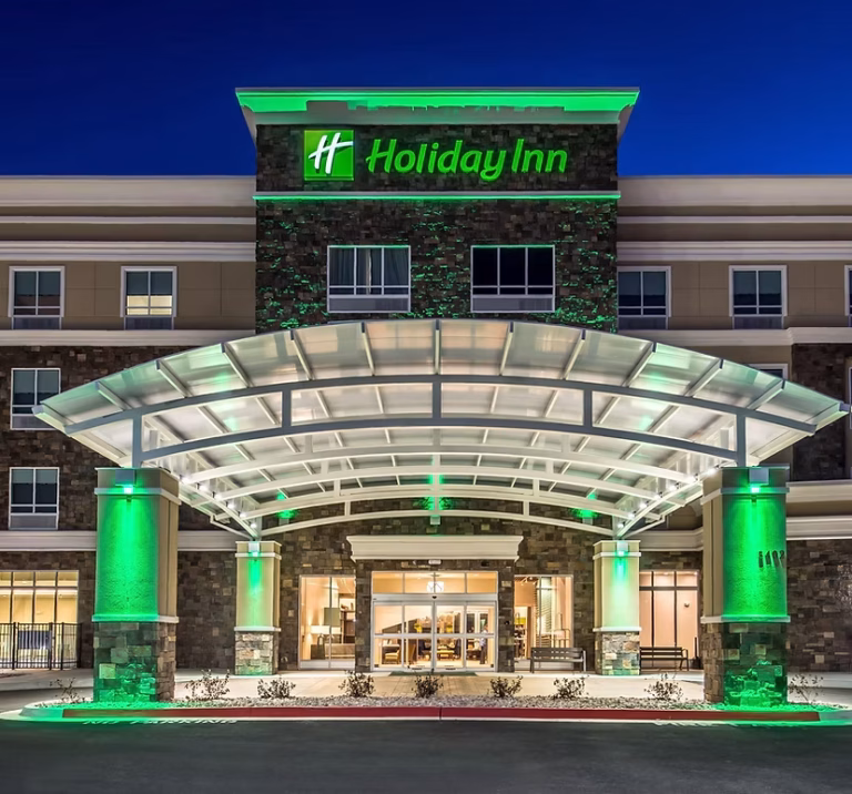 holidayinn 768x716